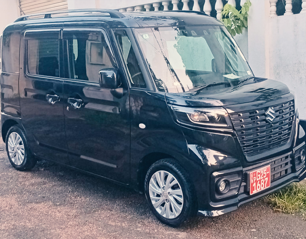 Suzuki Spacia - 2023